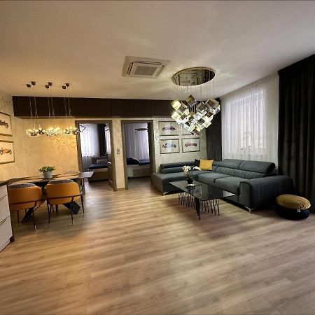 Apartmán Maťko Levice Esterno foto
